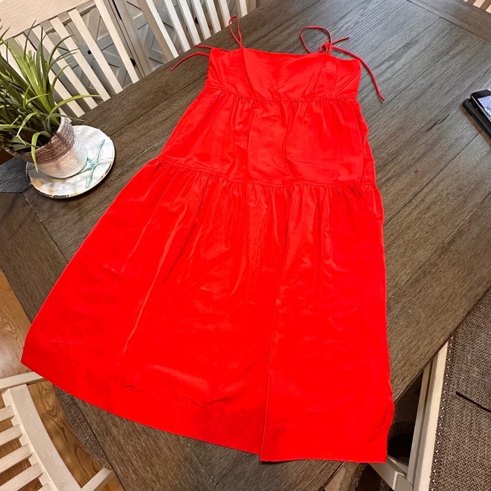 Free Assembly Red Dress Spaghetti Strap Smocked Bodice Tiered Midi M - Picture 3 of 17